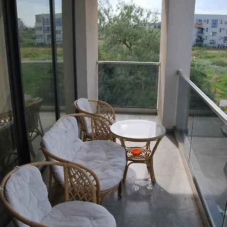 Seaview By Sofi La Mare * 那沃达利