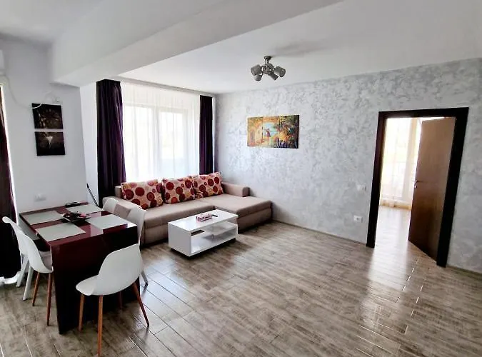 Seaview By Sofi La Mare